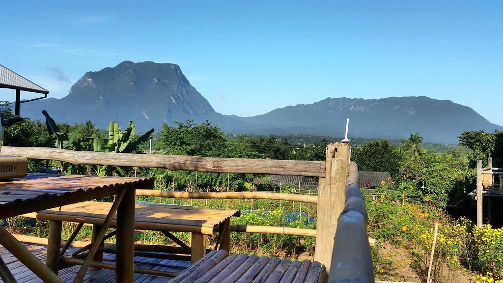 Baan Aingdoi Homestay, Chiang Dao Exterior photo