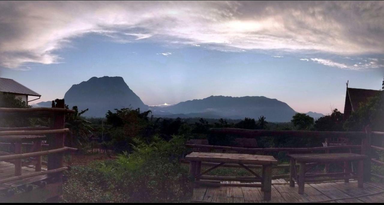 Baan Aingdoi Homestay, Chiang Dao Exterior photo